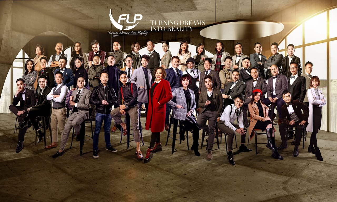 FLP Realty 领导层大合照